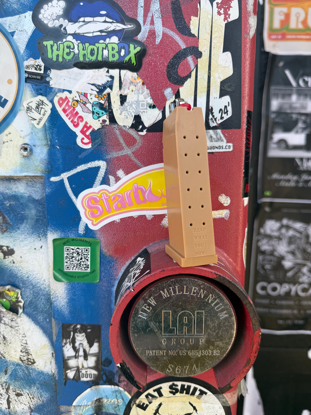 Peanut Butter Mag Lighter Case